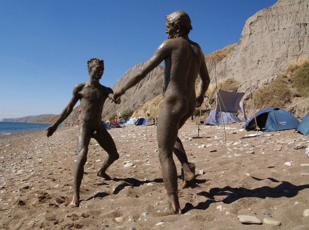 [NWoDL] Jr Nudist Nude Beach Mud Soldiers photos
