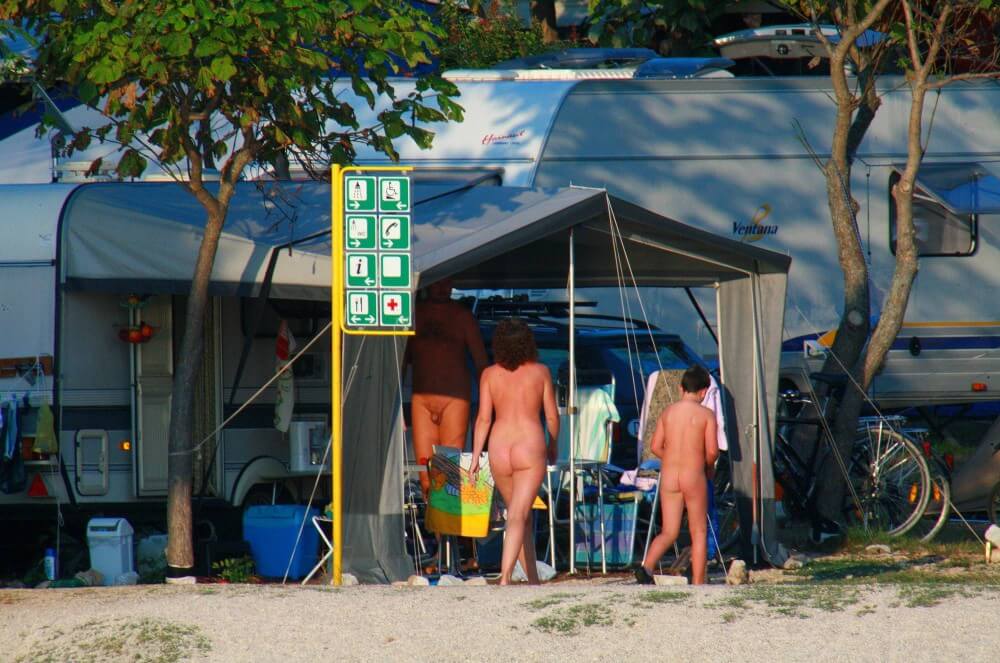 [NWoDL] Ula FKK Camping photo gallery