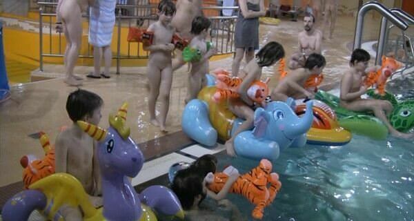 [NWoDL] Indoor water runners 1 Full HD video