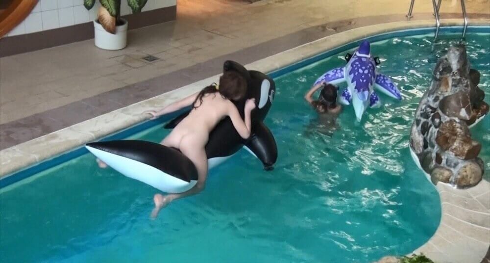 [NWoDL] Naturism in the pool Full HD