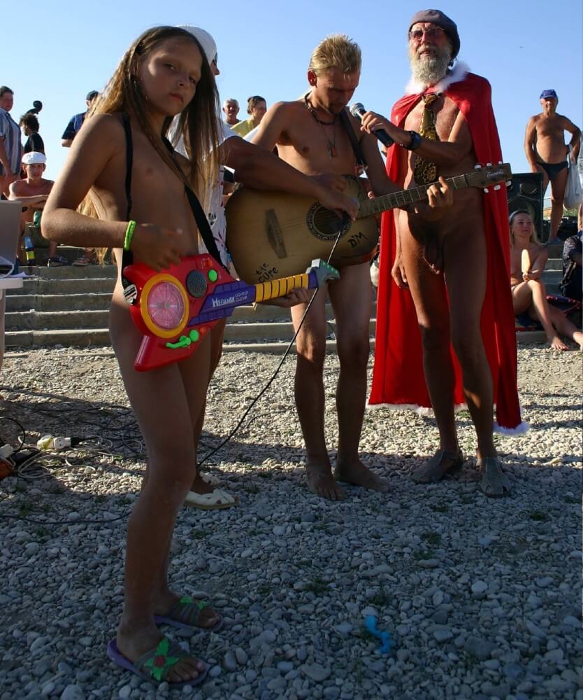 [NWoDL] Naturist Beach Contests photos