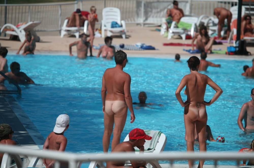 [NWoDL] Pool-Shore Group Exercise