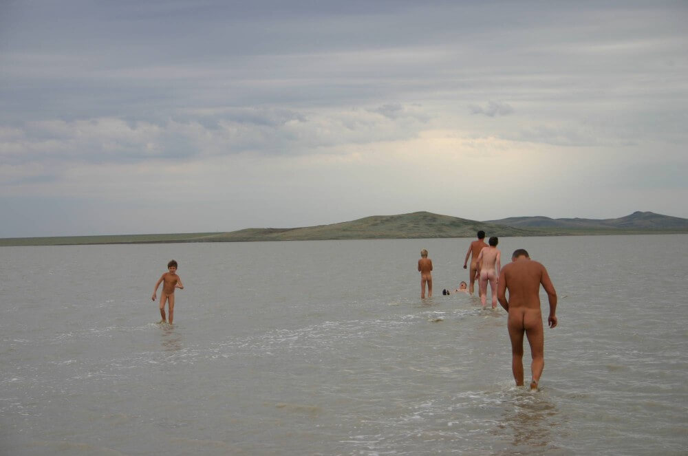 [NWoDL] Black-Sea Body Mud Shots pics