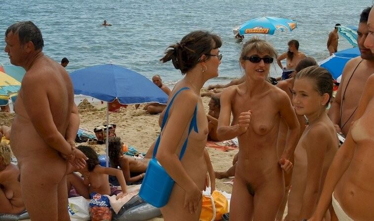 [NWoDL] Documentary video naturism 1999