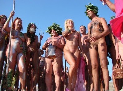 [NWoDL] Nudism Beach Day photos