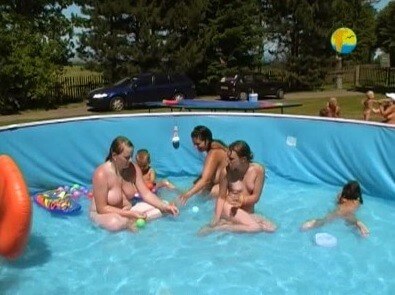 [NWoDL] Naturist Freedom: Merry Pool upd