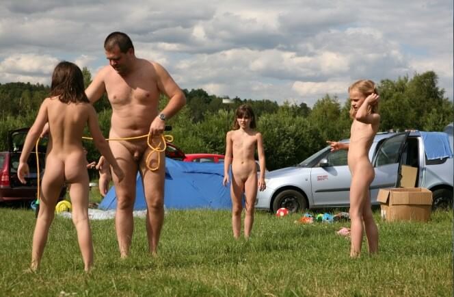 [NWoDL] Naturism photo gallery # 38