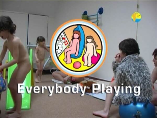 [NWoDL] Naturism Freedom: Everybody Playing DVD